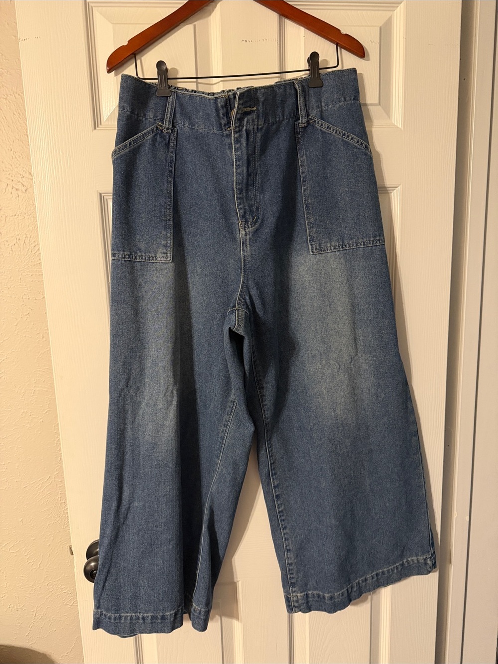 SHEIN Blue Wide Leg Flare Jeans